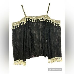 Women’s lace embellished top